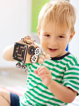 Busy Cube | Интерактивная деревянная игрушка 6 в 1 | Учимся Завязывать Шнурки Деревянная игрушка-Сортер Montessori Developm